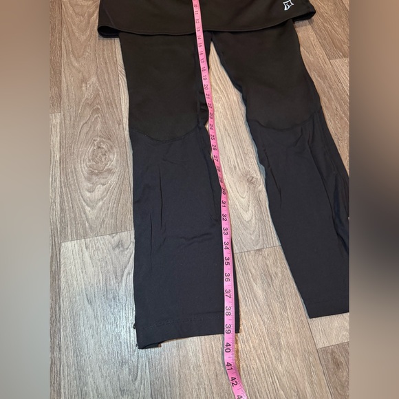 Skirt Sports Skirt With Attached Legging - Picture 6 of 9